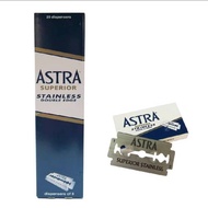 Astra 2 Razor Blades Blade Large Box Row