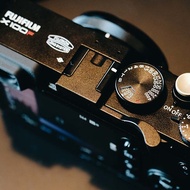 Metal Hot Shoe Cover Thumb Grip for Fujifilm X100F X100T XA3 XA5 XA7 XA10 XA20 XPro 2 XPRO3