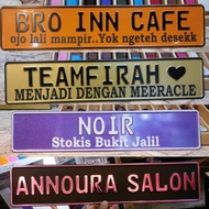 Custom plate viral untuk perniagaan anda (Plate besi ketuk)