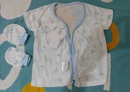 Baby city寶寶短袖紗布衣及手套100%萊賽爾