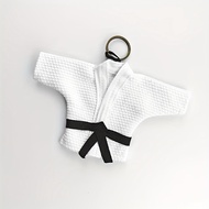 TEMU White Uniform Keychain, Judo Uniform Kimono Supplies, Cartoon Pendant, Sports Gift Souvenir Key