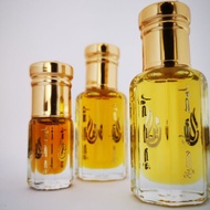 Oud Oil - Ambar Oud Makkah Madinah/Pati Minyak Wangi Gaharu/Wangian Gaharu/Minyak Wangi Gaharu