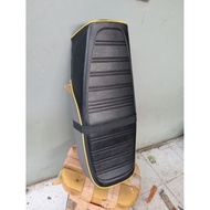 Yamaha yt 115 motorcycle seat yt