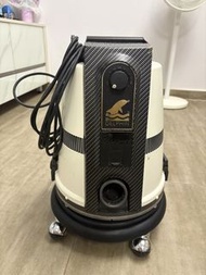 Delphin水濾式吸塵機