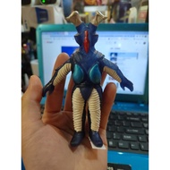 BANDAI ULTRAMAN KAIJU  ZETTON blue ver