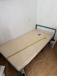 單人床，床架，宜家傢俬ikea海馬床褥