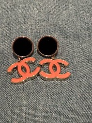 Chanel 雙C耳環