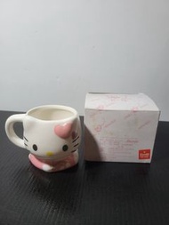 北海道小樽銀之鐘  Hello kitty 咖啡杯