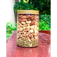 1kg mixed nuts of 5 types (almonds, walnuts, macadamia nuts, cashews, zucchini)