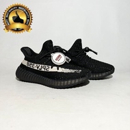 Yeezy 350 Boost V2 Black Oreo for KIDS Sneakers A5