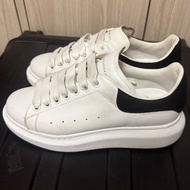 Alexander McQueen MCQ Oversized Sneakers 小白鞋黑尾