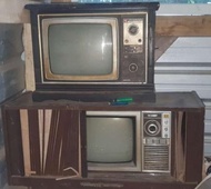 TV jadul sharp tabung 21inch buat koleksi barang antik