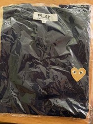 Cdg plays tee
