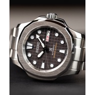 Seiko Mods The Shadower | Nautilus Seikonaut Watch 42mm Waffle Grey | Premium Custom Automatic