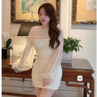 Luxurious bodycon dress, off-the-shoulder dress with puffed sleeves mixed with ruffles and short ski