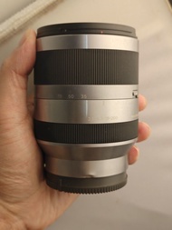 Sony E 3.5-6.3/18-200 OSS 變焦鏡頭