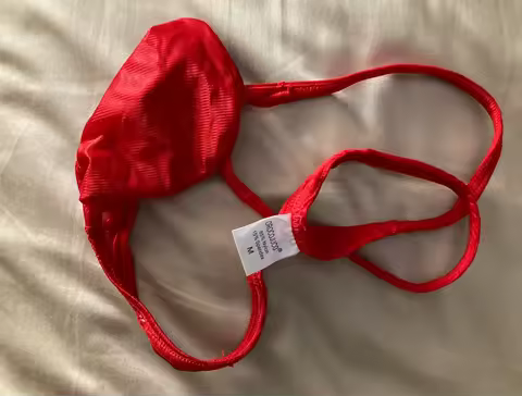 Men's Thongs Shiny Nylon Underwear Ultrathin Tangas Men Bikini Lingerie Pouch G-String Cheeky Stretc