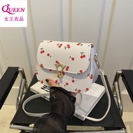 斜挎包 女 2024 新款 包包 單肩 斜挎包 女包 包 斜挎 今年流行时尚包包女2025韩版ins樱桃质感单肩斜挎包小清新马鞍包 This Year's Popular Fashion Bag Fe