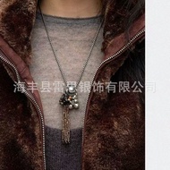 Light Luxury Simple Bear Hug Heart Flow Button Necklace · Bear Hug Heart Flow Button Necklace/H1.7