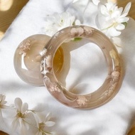 櫻花瑪瑙手鐲 瑪瑙手鐲高級烟紫灰冰底成形粉花圓條套鐲53-55可戴