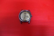 功能正常古董男錶（請參考補充說明），無錶帶：鐵達時titus 6036b 瑞士製造原廠手上鍊機芯。收藏價1500元。