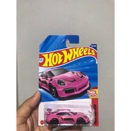 Porsche Pink 911 GT3 RS