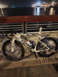 Factor one 車架