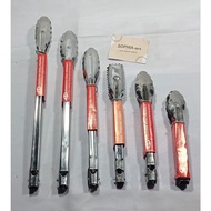 Tongs tongs tongs tongs tongs tongs tongs fried food cakes