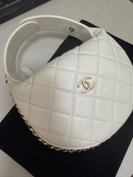 Chanel 23c呼拉圈 Quilted Hobo Bag