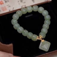 Luxury Bracelet Temperament Jade Bead Bracelet Female Green Square Pendant Bracelet Jewelry Gift Bangles for Women