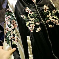 古著橫須賀帥氣絲光緞面重磅刺繡花朵雙面穿外套 棒球外套 橫須賀