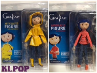 [KLPOP] Coraline ตัวตุ๊กตาประตูลับ Coraline เสื้อกันฝนสีเหลืองในเสื้อเชิ้ตมีลายลอกออกตุ๊กตาขยับแขนขา