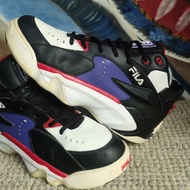 Sepatu Basket Fila High 41