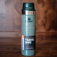 🇺🇸 Stanley 保溫壼 Classic Trigger Action Travel Mug 16oz 20oz 不銹鋼真空保溫壼 (Camping themos Vaccum Bottle tumbler starbucks 暖水壺 熱水壺 暖水瓶 熱水瓶 保溫瓶 保溫杯 露營 用具 themos tiger 駱駝 象印 zojirushi)