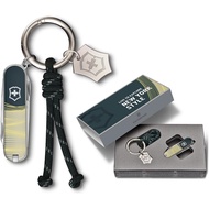 Victorinox Classic SD Live to Explore – Swiss Army Knife Multi Tool Compact EDC Pocket Knife