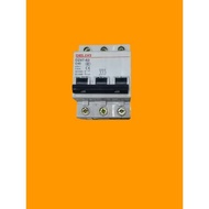 MCB Miniature Circuit Breaker 3P Dixi DZ47-63 C40 40A