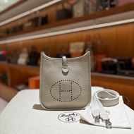 【現貨｜快速出貨】Hermès 愛馬仕 Evelyne 16 TPM Mini 冰川白｜B刻2023年｜銀釦斜背包｜附原廠配件
