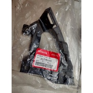 Honda HRV 2015-2017 Headlamp Bracket