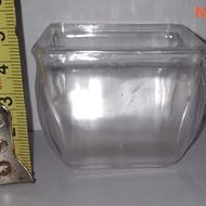 Cangkir Kotak No.2 Ebod Vit