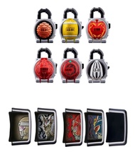 BANDAI KAMEN RIDER COMPLETE SELECTION MODIFICATION LOCKSEED
YGGDRASILL SET  (4549660586135)
CSM 世界樹鎖