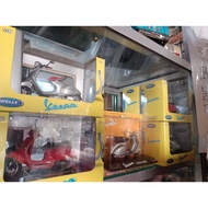 Diecast vespa scale 1:18