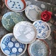 (Sold individually) Small rustic flower plates in sets and individual sizes 10 to 12cm