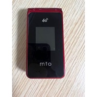 二手MTO M39  PLUS 4G摺疊長輩機 紅色
