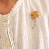 BRASS clover 迷你胸針