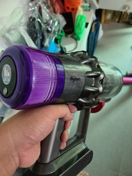 Dyson 無線吸塵機 v11 連火牛