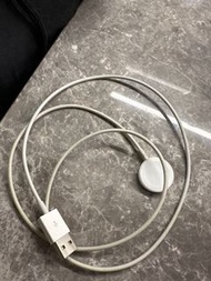 apple watch 充電線 (新舊如圖）