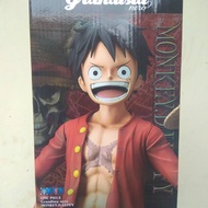 Action Figure Grandista Nero Luffy