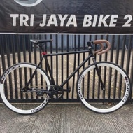 Frame fixed gear iron Local an straight Frame 700 c fixie straight local The best