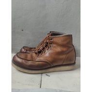 Moctoe hawkins boots are not redwing