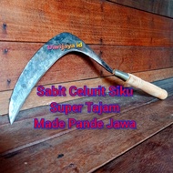 Sabit Sedang Celurit Siku Baja Isen Asli Super Tajam - Arit Rumput Tebal Khas Madura